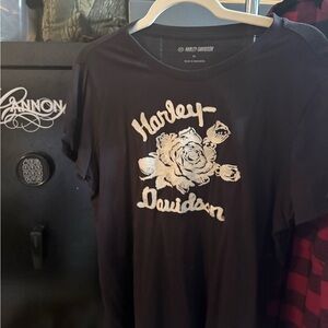 Harley-Davidson Black and White Graphic Tee